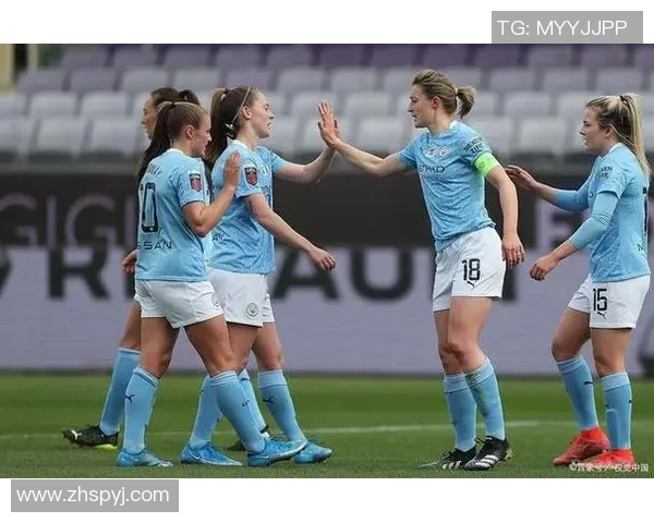 巴西女足与意大利女足激战正酣谁能在世界杯赛场上笑到最后