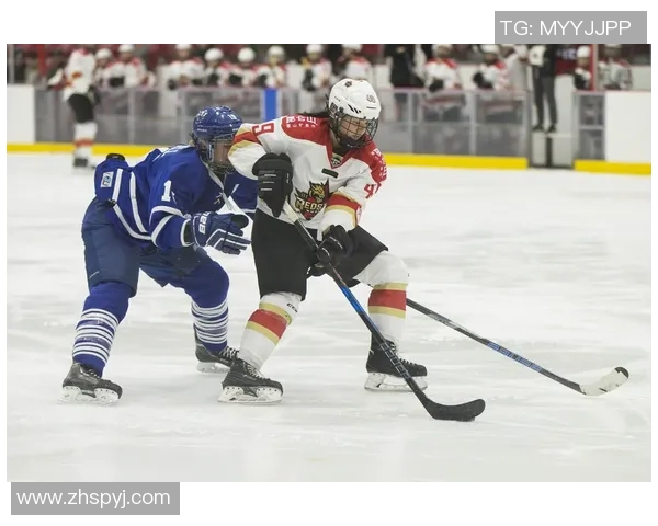昆仑鸿星与小丑的激烈对决谁能在冰场上笑到最后